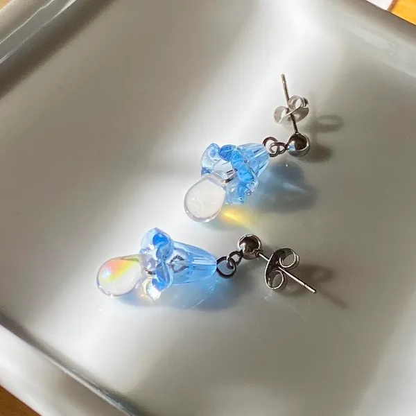 quality Czech glass beads & German acrylic flower beads cute fairy cottage style dangle earrings💐🩵 - Image 3