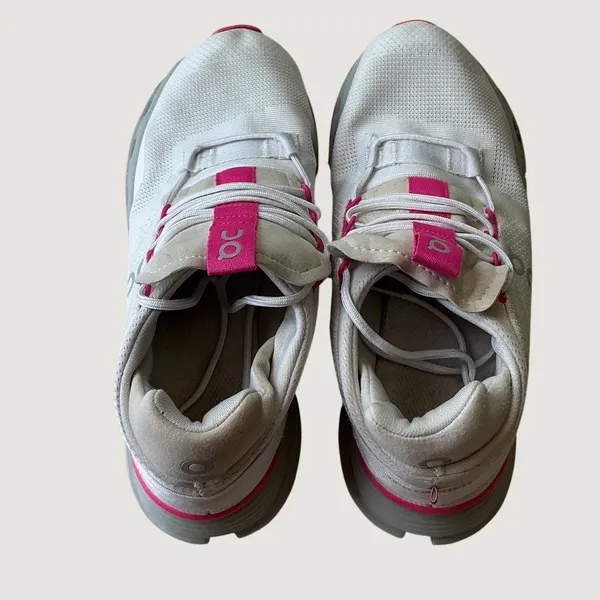 On Running Cloudnova Womens White Pink Athletic Sneakers 26.98495 Size 8.5 - Image 6