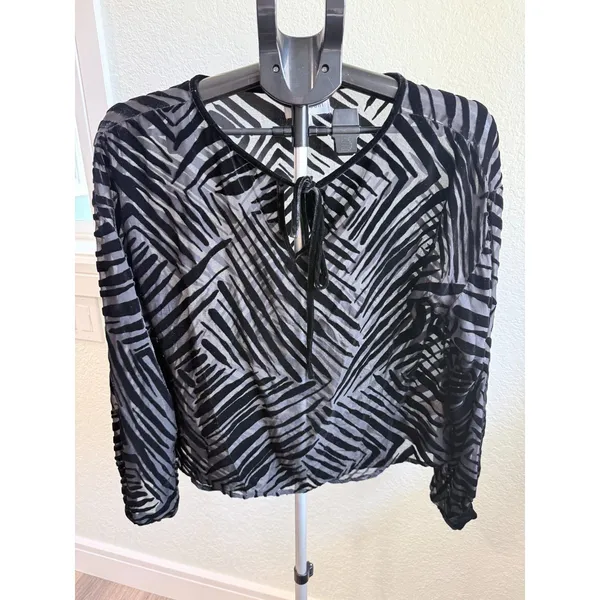 Bella Dahl Silk Blend Burnout Velvet Tie neck Long Blouson Sleeve Blouse Size M - Image 2