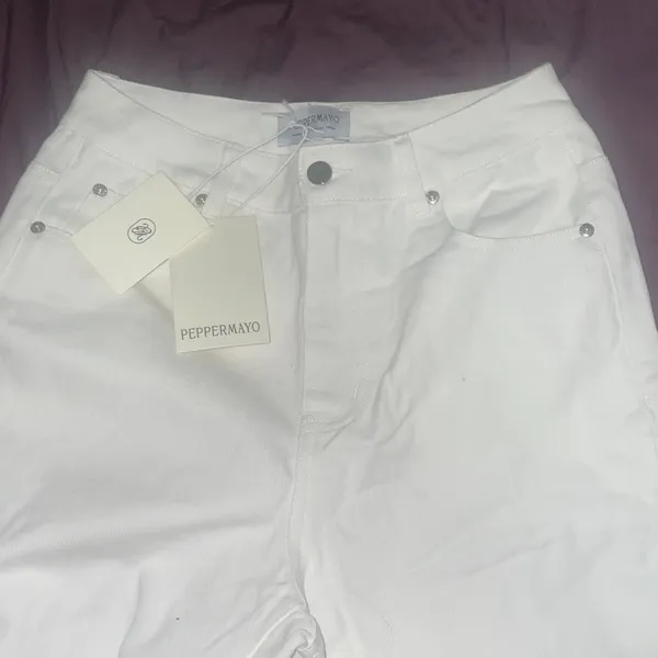Peppermayo Exclusive - Back Again Straight Leg Denim Jeans - White - Image 9