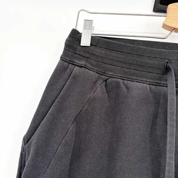 Lululemon Women Black ASU Figure Skating Team Scuba Fleece Jogger Pants Size 6 - Image 3