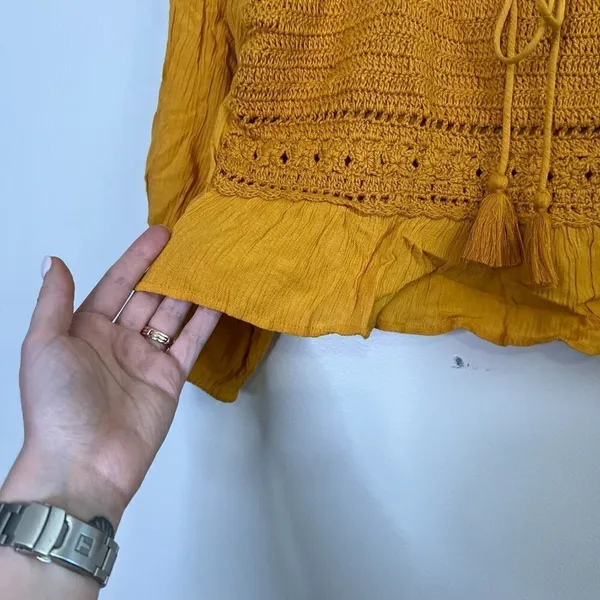 NWT American Eagle Crochet Boho Cropped Ruffle Hem Mustard‎ Yellow Top Blouse - Image 3