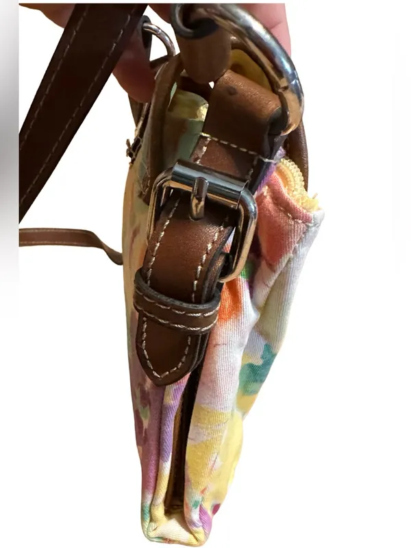 Chaps Pastel Watercolor Canvas Floral Print Crossbody Bag - Image 4