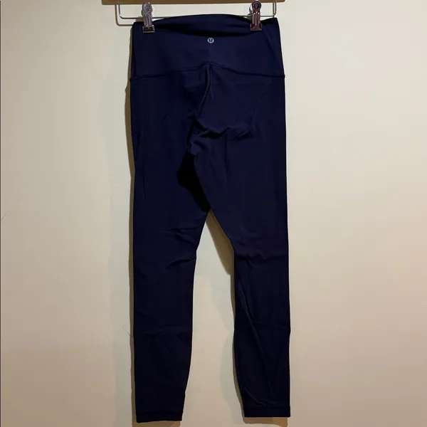 Women’s Lululemon Wunder Under High Rise 7/8 Tight Leggings Midnight Navy Blue - Image 2
