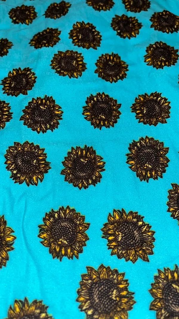 LuLaRoe Ankle Length Tall And Curvy Leggings - Image 3