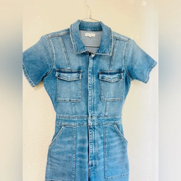 Good American denim jumpsuit, and it has a very clean, modern-utility vibe SZ 2 - Image 15