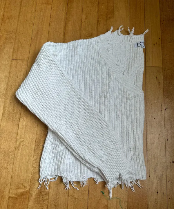Rock n rags white cropped sweater - Image 2