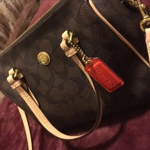 Crossbody Bag - Image 4