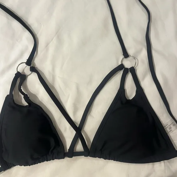 Elegant Black Strappy Bikini Set - Image 2