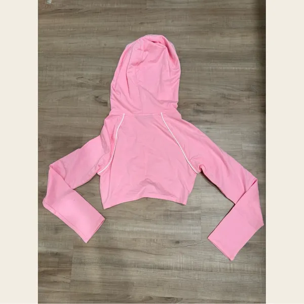 BO+TEE long sleeve hoodie! Cross listed on Mercari and Curtsy! - Image 2