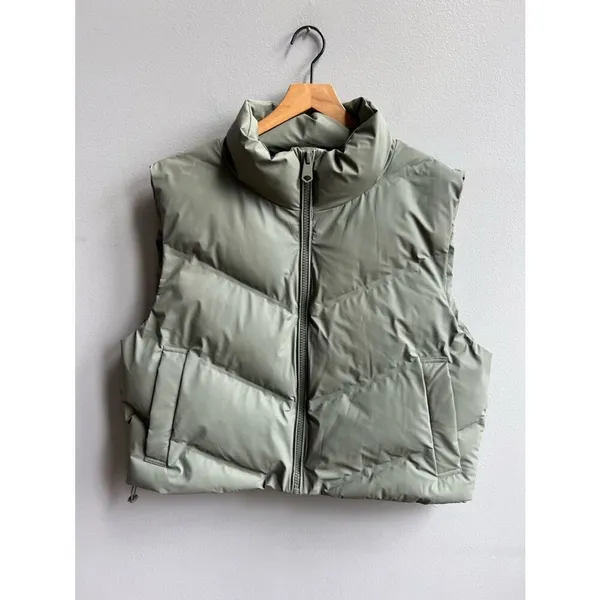 Zara Cropped Puffer Vest in Olive Green Size XL NWOT - Image 2