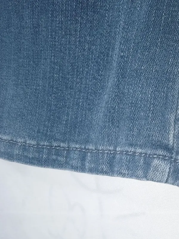 Levis 528 Curvy Skinny 11M 32x30 Dark Wash Jeans - Image 4