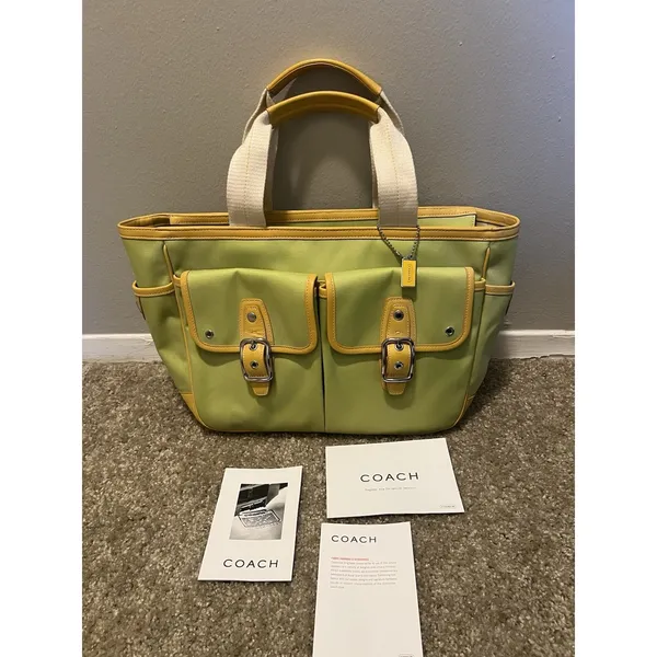 Coach Vintage Garden Tote Green Apple/ Yellow-6734 Coach Cards Included - Image 8