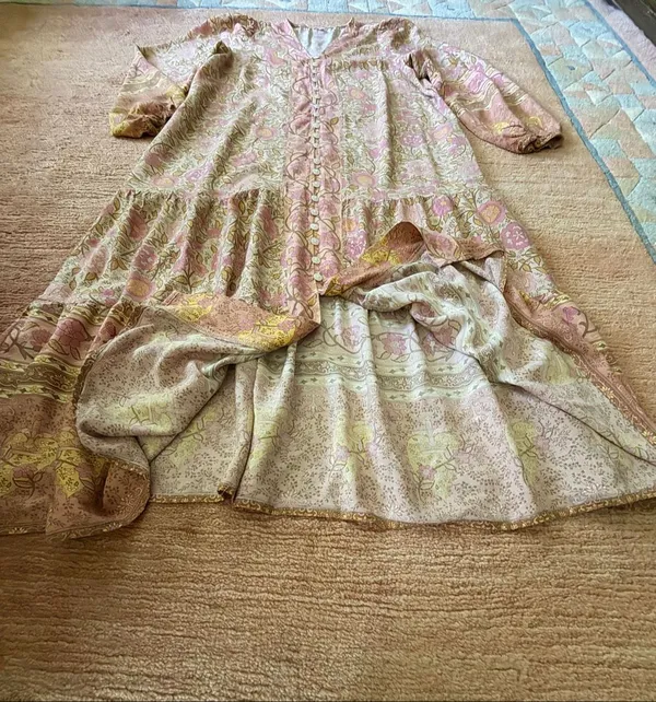 Women’s Boho Floral Maxi Dress Size M Pink Button Front Long Sleeve Rayon - Image 5