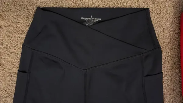 Black flare leggings - Image 2