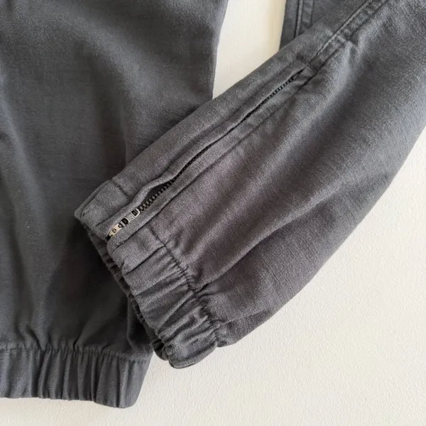 REI - Outdoors Hiking Pants with Zip Pockets and Ankles in Dark Charcoal Gray - Image 5