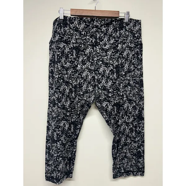 lululemon Align High-Rise Crop 21" Blossom Overlay Starlight‎ Multi Size 18 - Image 2