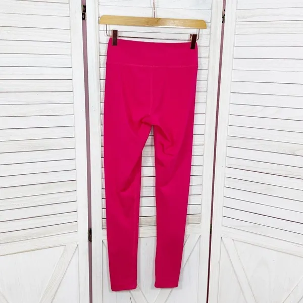 Aerie Mid Rise Ankle Length Leggings Bright Berry Pink XS‎ - Image 2