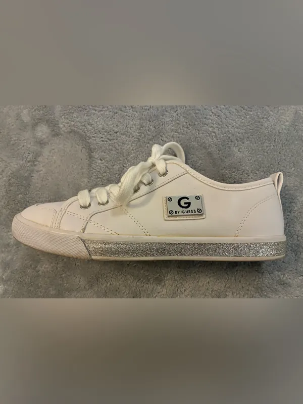 Guess Brand Classic White Leather Lace-Up Sneakers - Women Size 7.5 - Image 7