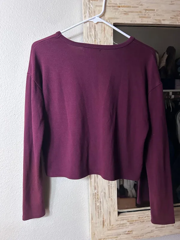 Brandy Melville Long Sleeve - Image 2