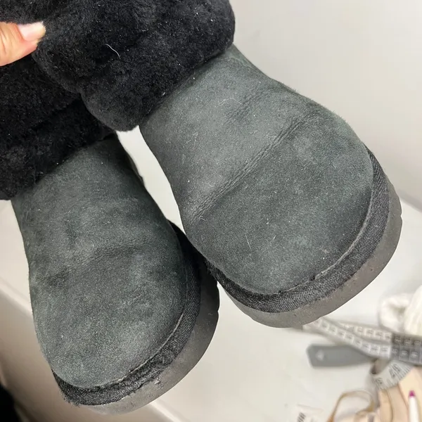 UGG Fluff Mini Quilted Bootie Sz 38 EU, US 7.5 - Image 10