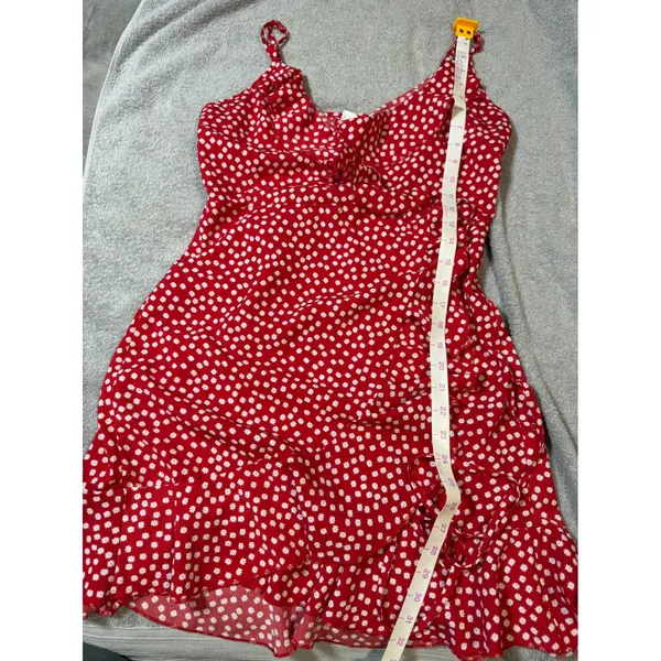 H&M Size Medium Red White Floral Wrap Mini Dress Lightweight Adjustable‎ Spring - Image 5