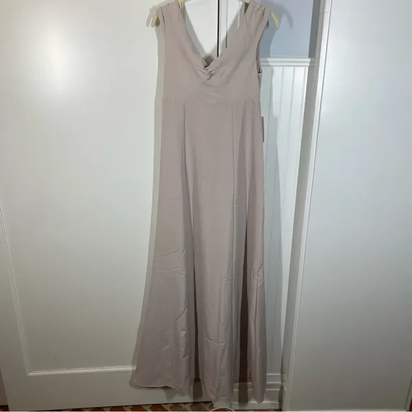Show Me Your MuMu Zurich Knot Bridesmaid‎ Gown in oyster size small nwt - Image 2