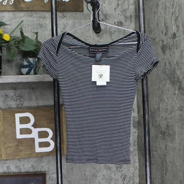 NWT Polly & Esther Juniors Striped Scoop-Neck Skimmer T-Shirt Black Stripe S - Image 2