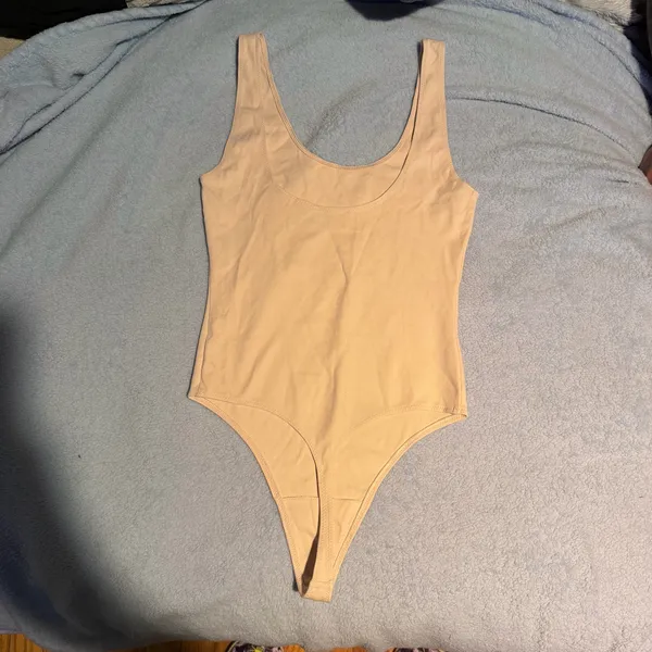Aritzia Wilfred Free Leila Bodysuit Stockings Beige Size Small - Image 2