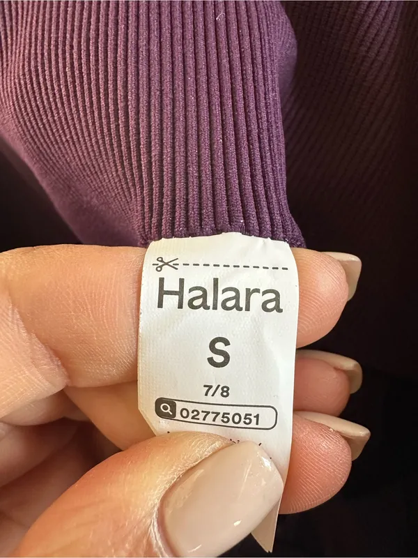 Halara OneForm Seamless Flow Mid Rise Tummy Control Butt Lifting 7/8 Leggings - Image 8