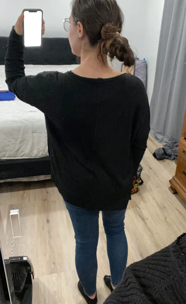Wild Fable Black V Neck Sweater - Image 3