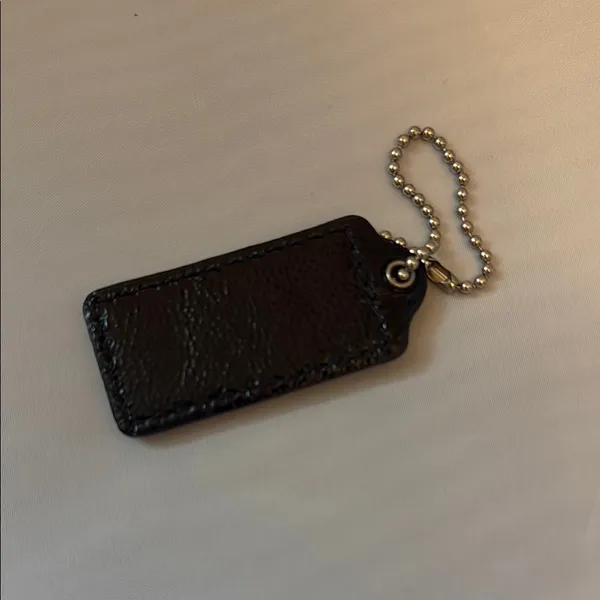 Coach Black Patent Leather Hangtag - Image 2