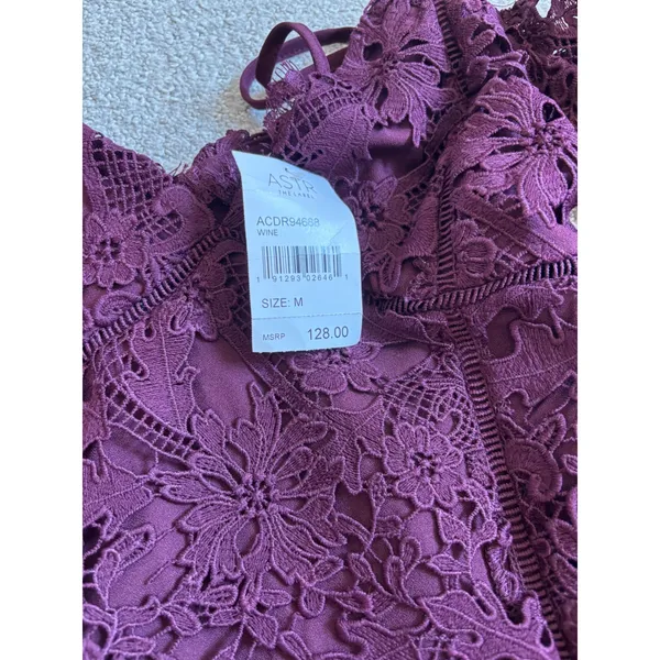 NWT ASTR The Label Lace Dress Size M Wine Cold Shoulder Floral Crochet Cocktail - Image 3