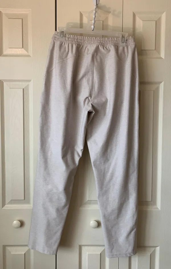 Outdoor Voices joggers - Image 3