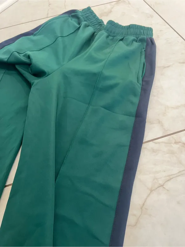 Zara Emerald Green Wide Leg Track Pants Size Medium - Image 4