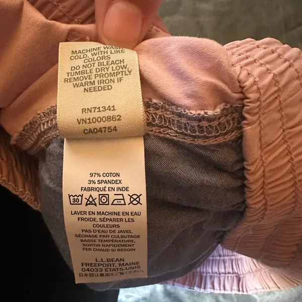 L.L. Bean Women's Light Pink pants 10P - Image 4