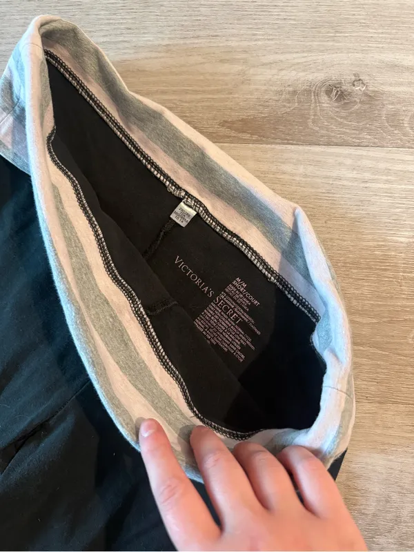 Victoria's Secret Y2K Vintage Fold Over Flare Leggings - Image 4