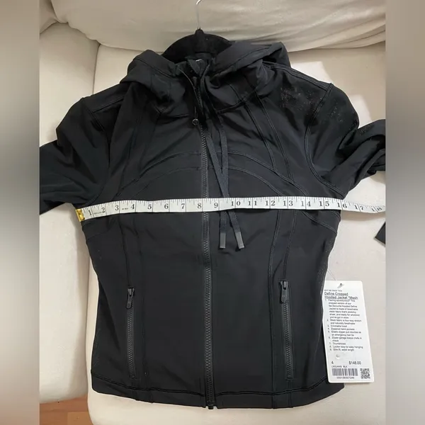Lululemon NWT Define Cropped Hoodie Mesh Jacket Black Size 4 - Image 14