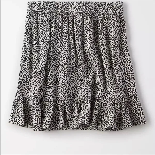 American Eagle leopard skirt - Image 2