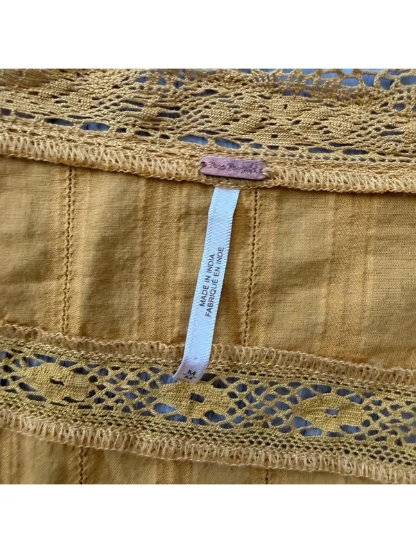 Free People Follow Your Heart Golden yellow Embroidered Lace Blouse size medium - Image 7