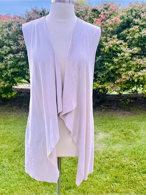 Forever 21 Suede-like Vest - Image 5
