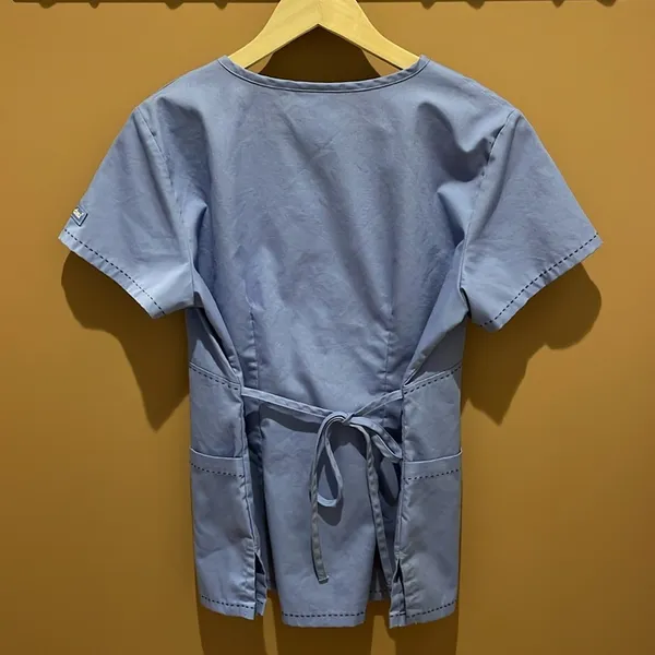 Landau scrub top in Ceil blue SZ M - Image 2