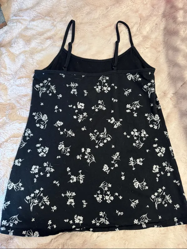 torrid Black‎ Floral Spaghetti-Strap Camisole - Image 3