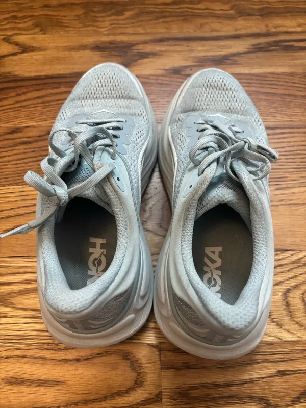 Hoka Women's Bondi 9 Sneakers - Image 4