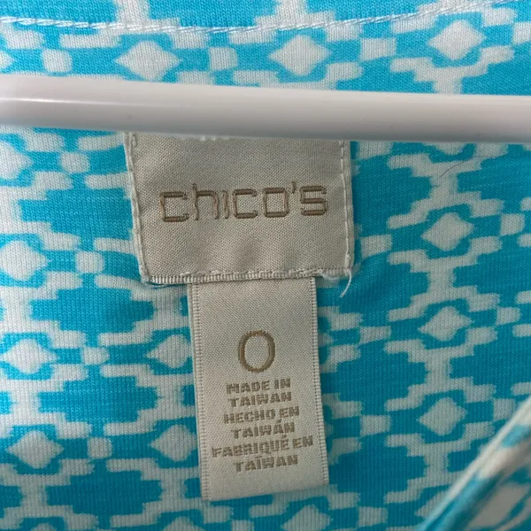 NWOT Chico’s women’s blue white dyed pattern tie 3/4‎ sleeve stretch top small - Image 3