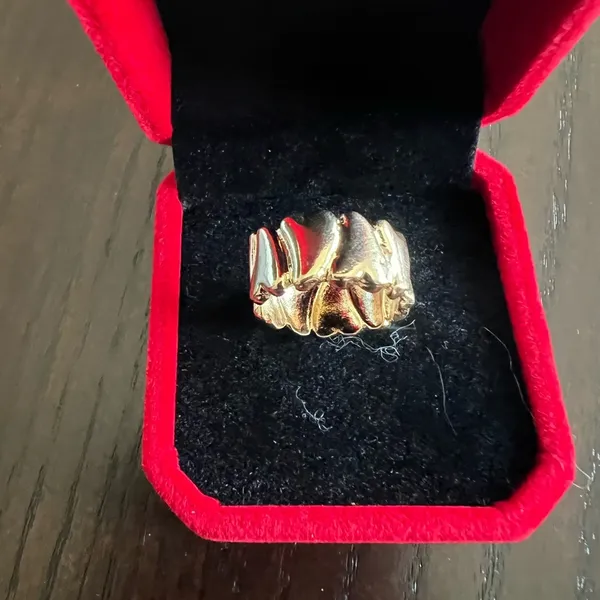 Elegant Gold Adjustable Ring Size 7 - Image 2