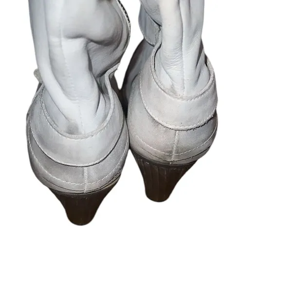 Mia Limited Edition Dirty White Knee Boots Size 9 M - Image 7