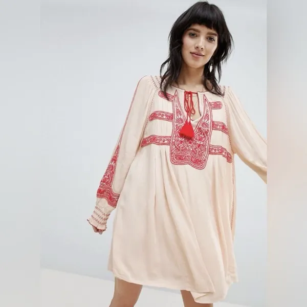 Free People‎ Wind Willow Embroidered Tunic Shift Mini Dress Size Small Tassels - Image 3