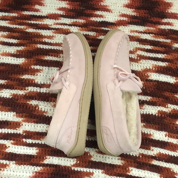 NEW MySlippers MyPillow Blush Pink Leather Suede Bow Moccasins Faux Fur Loafers Sz 7 New without tags - Image 4