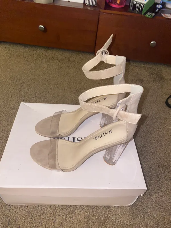 JustFab Nude Heels - Image 4